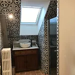 Oda ve Kahvaltı La Barillerie 4*